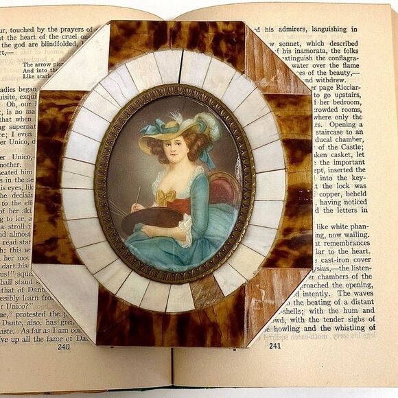 COPY - Antique Vintage French Royal Lady Miniature Painting - Picture 5 of 7